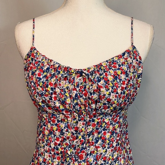 H&M Floral Red/Blue Calf Length Dress Size Small - Picture 4 of 8